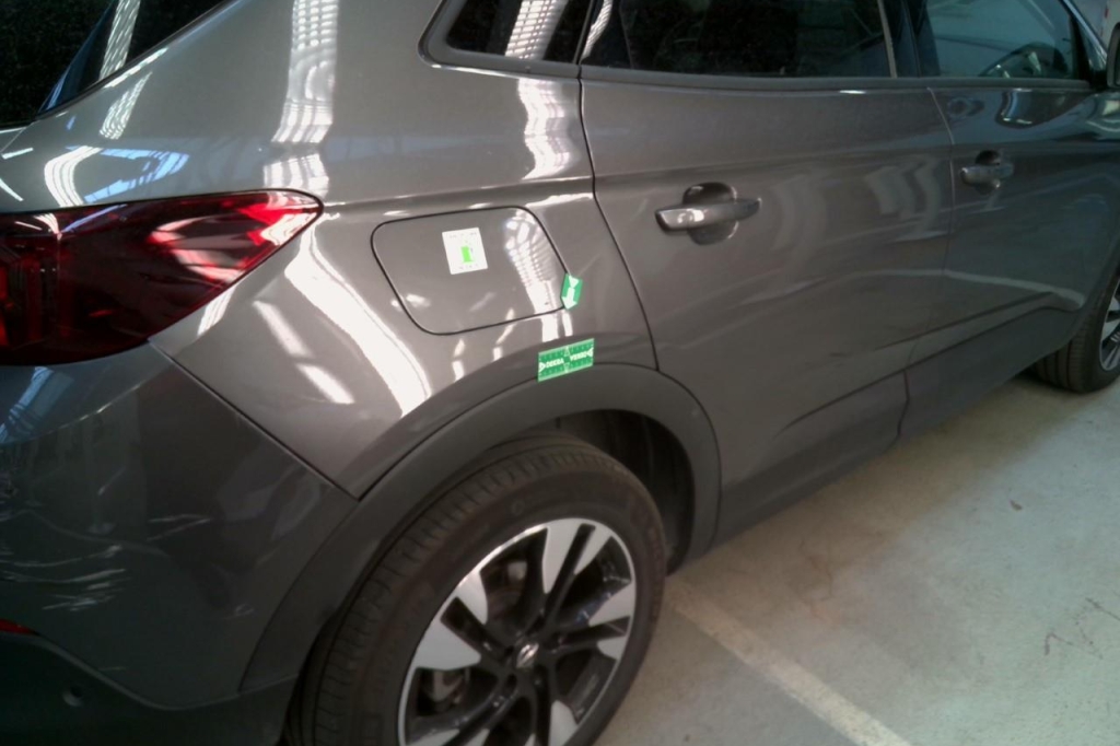 Opel Grandland X 2020 фото 12