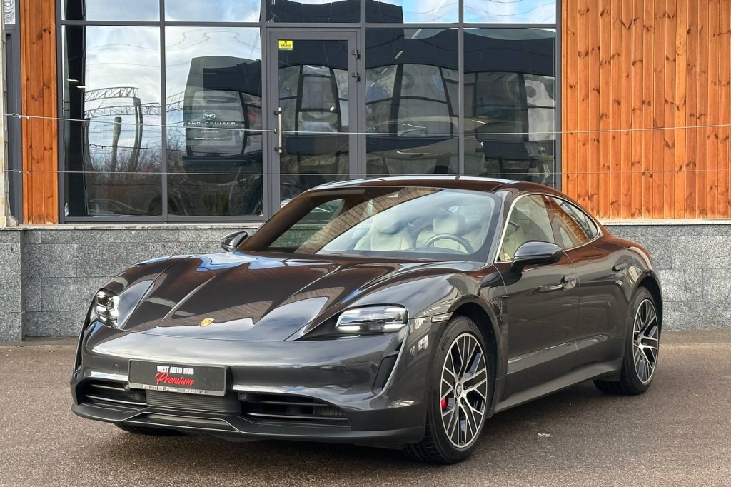 Porsche Taycan 4S 2020 photo 2