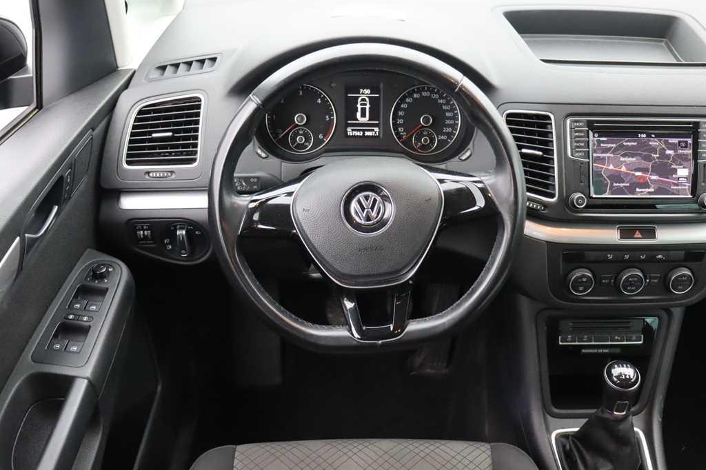 Volkswagen Sharan 2016 photo 7