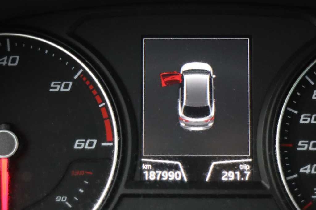 SEAT Leon ST 2015 фото 5