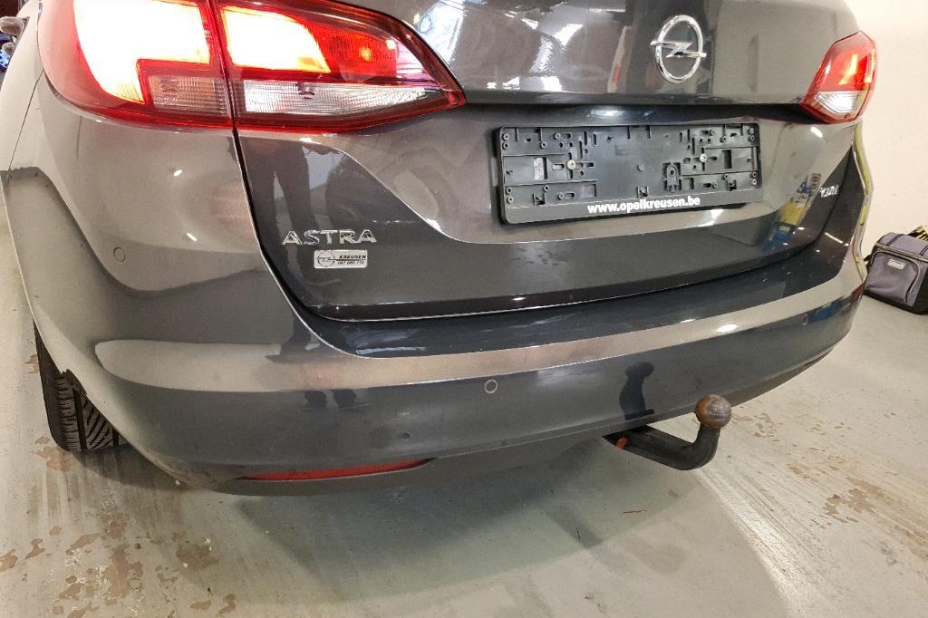 Opel Astra Sports Tourer 2016 photo 14