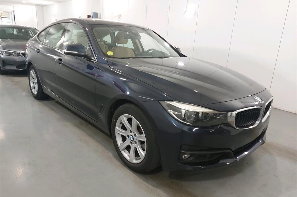 BMW 3er GT 2018 photo 2