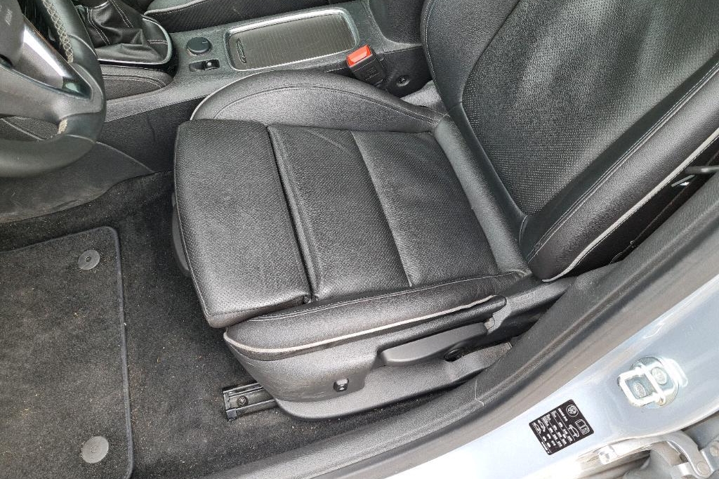 Opel Astra Sports Tourer 2016 photo 16