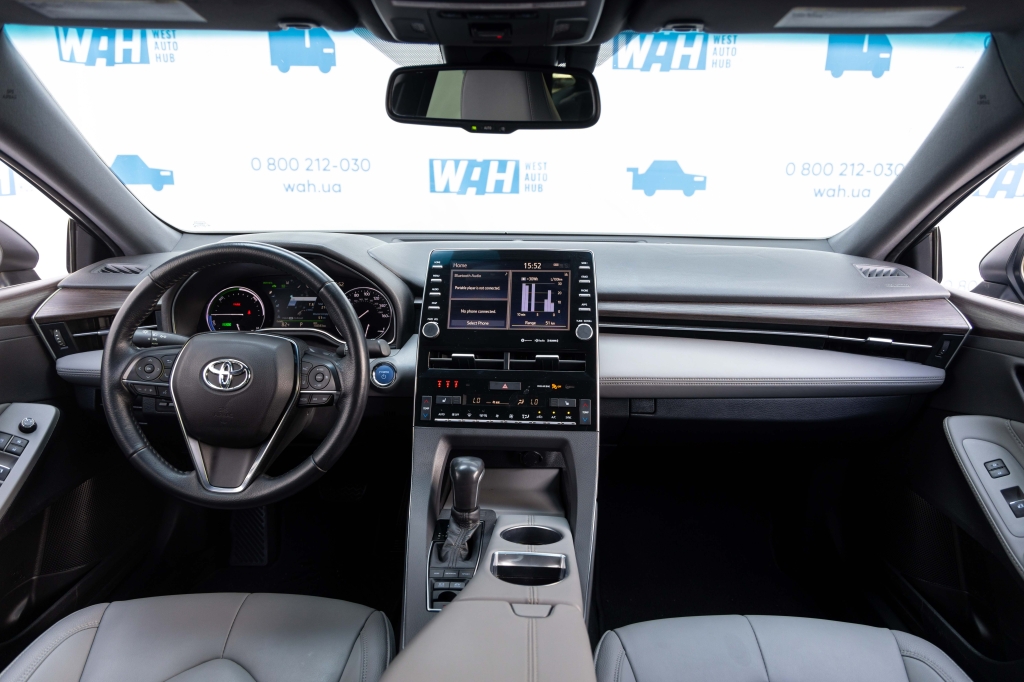 Toyota Avalon Hybrid 2020 photo 27