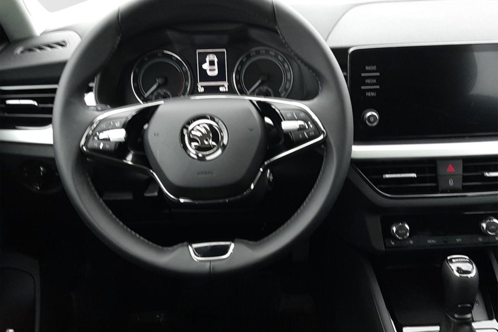 Skoda Scala 2020 фото 1