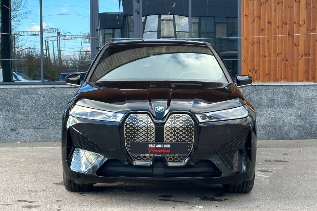 BMW iX xDrive40 2021 photo 1