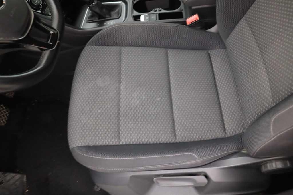 Volkswagen Touran 2019 фото 14