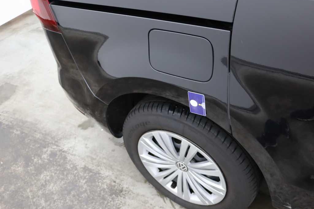 Volkswagen Sharan 2016 photo 79