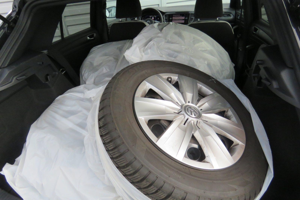 Volkswagen T-Roc 2019 photo 4