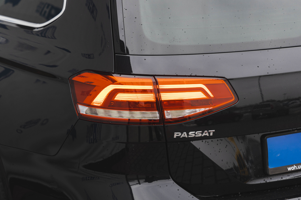 Volkswagen Passat 2017 фото 10