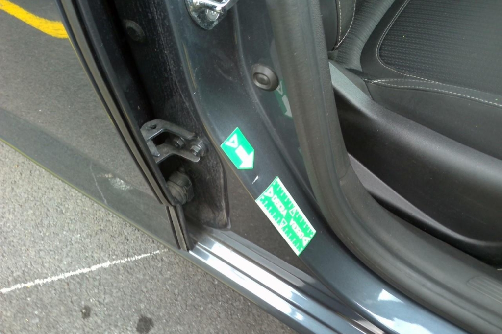 Renault Megane 2019 фото 8