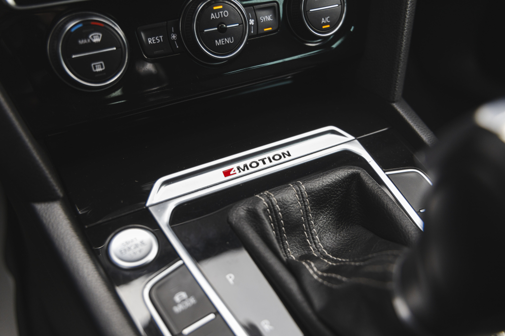 Volkswagen Passat BiTDi 4Motion 2016 фото 31