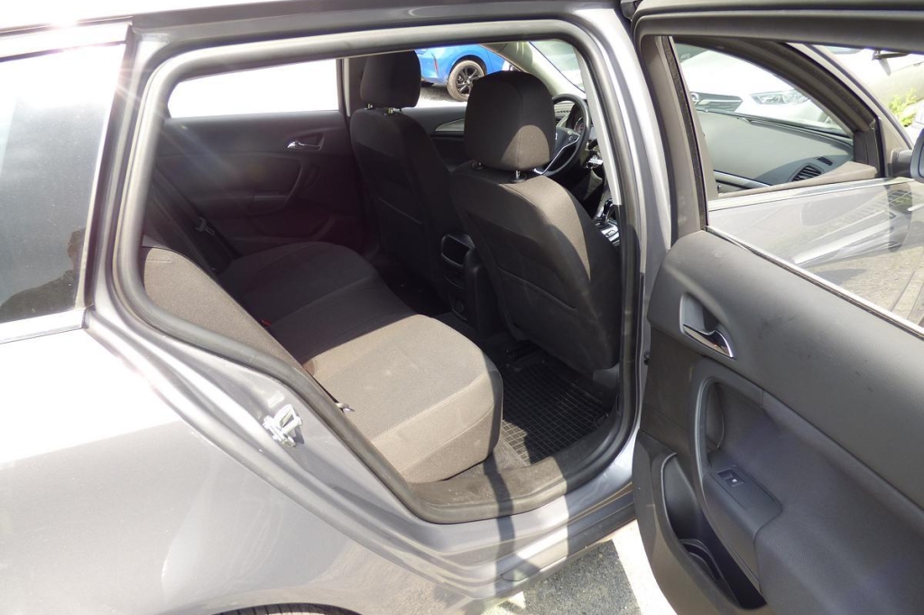 Opel Insignia Sports Tourer 2017 фото 2