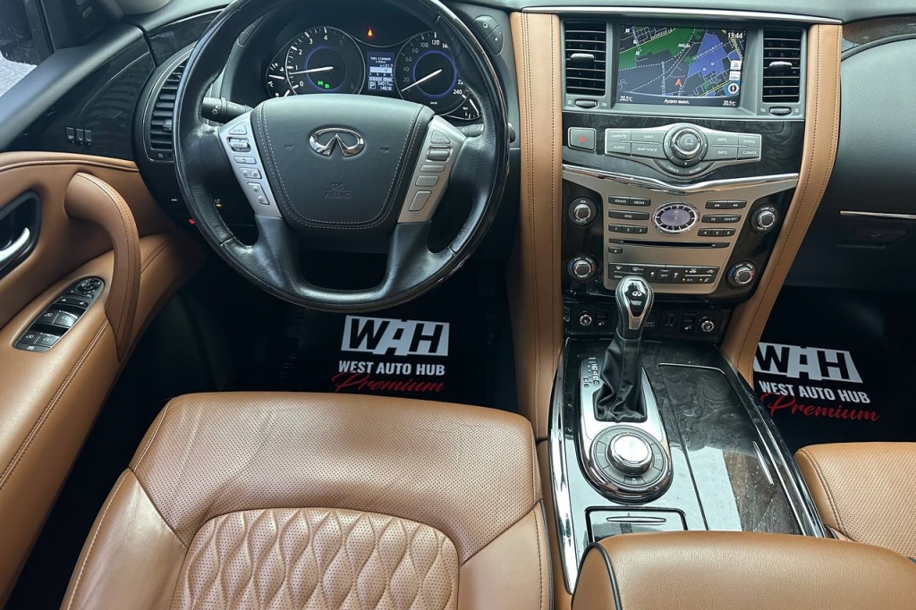 Infiniti QX80 Luxe Proactive 2018 photo Infiniti QX80 Luxe Proactive 2018 photo 19