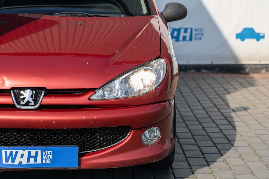 Peugeot 206 2007 фото 2