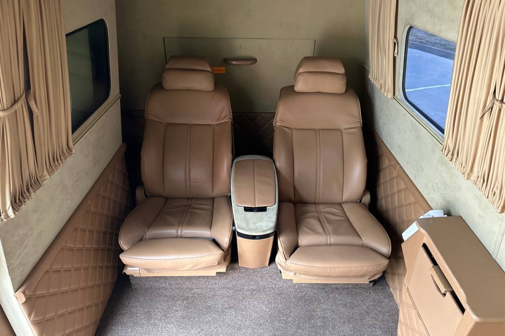 Mercedes-Benz Sprinter 319 CDI Guard B4 2013 photo 17