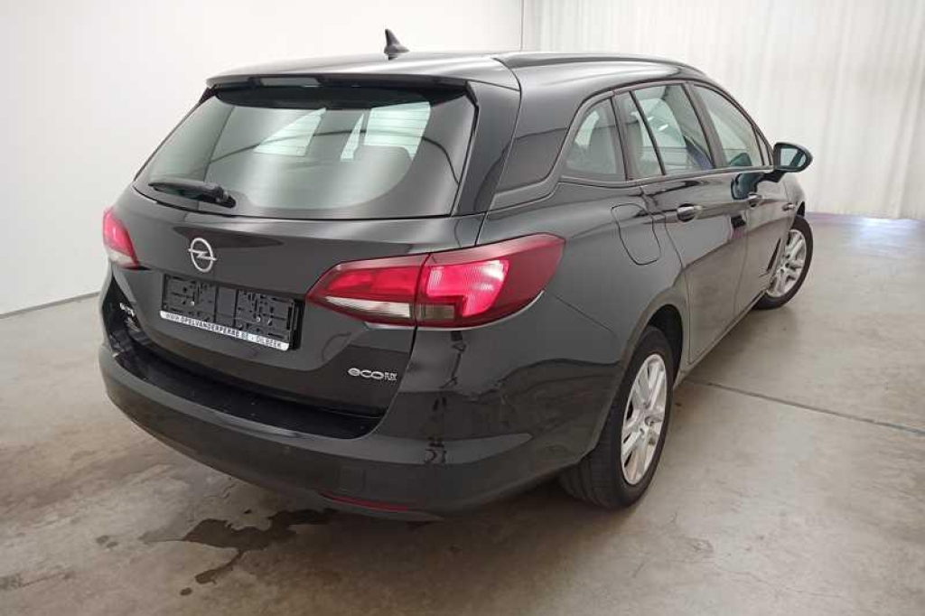 Opel Astra Sports Tourer 2016 photo 4