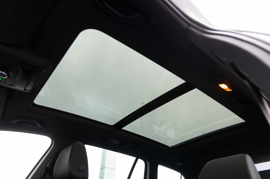 Skoda Octavia Laurin & Klement 2020 photo 45