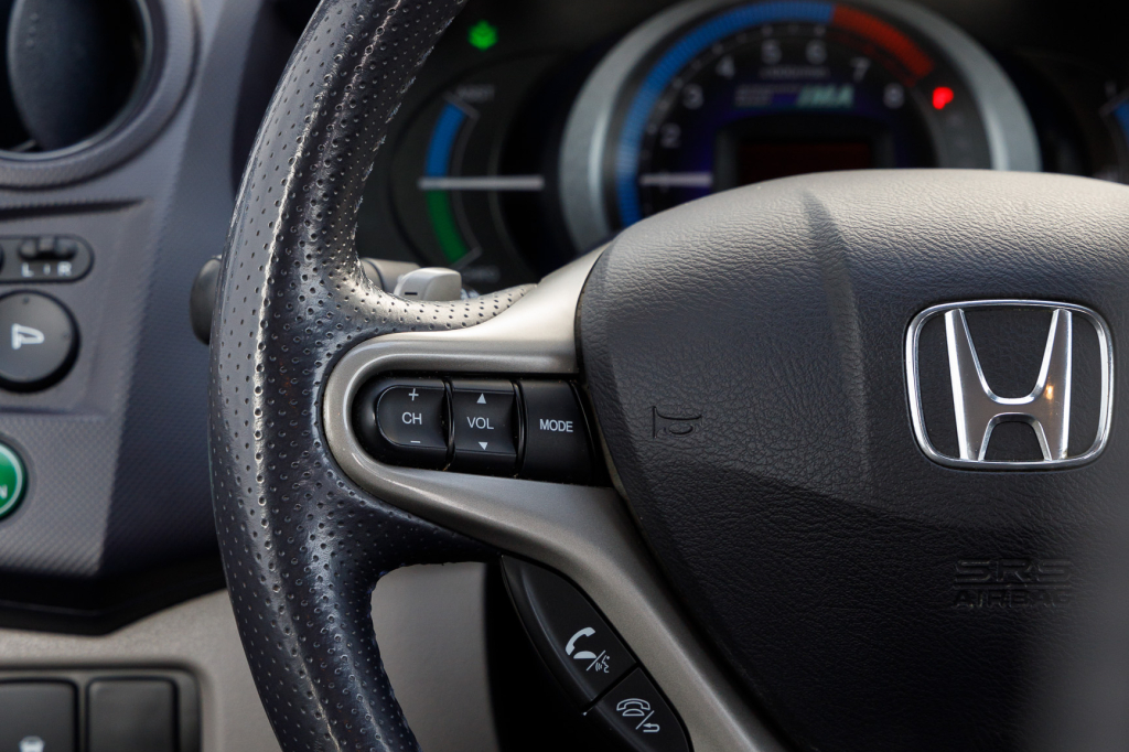 Honda Insight 2010 фото 26