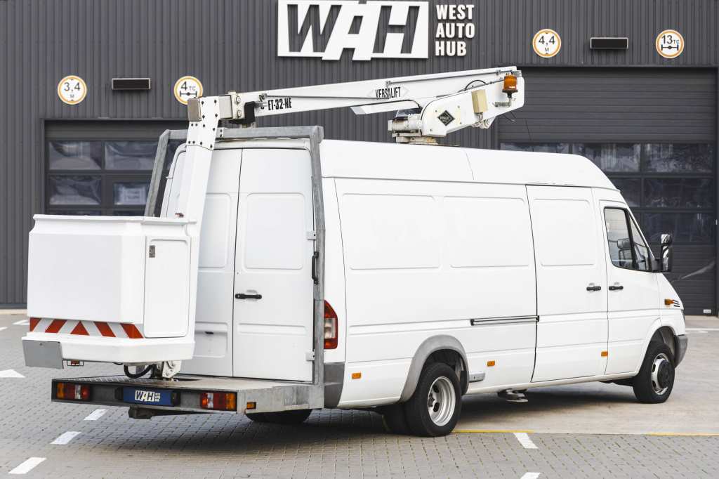 Mercedes-Benz Sprinter 2004 фото 5