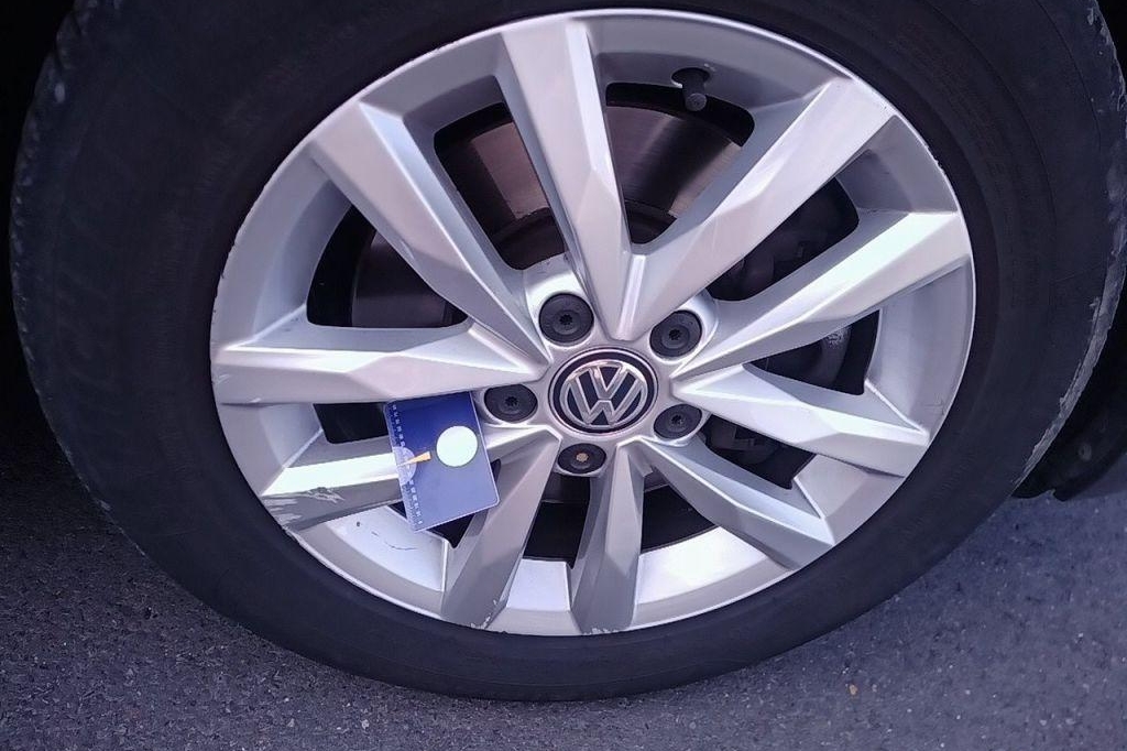 Volkswagen Touran 2016 фото 9