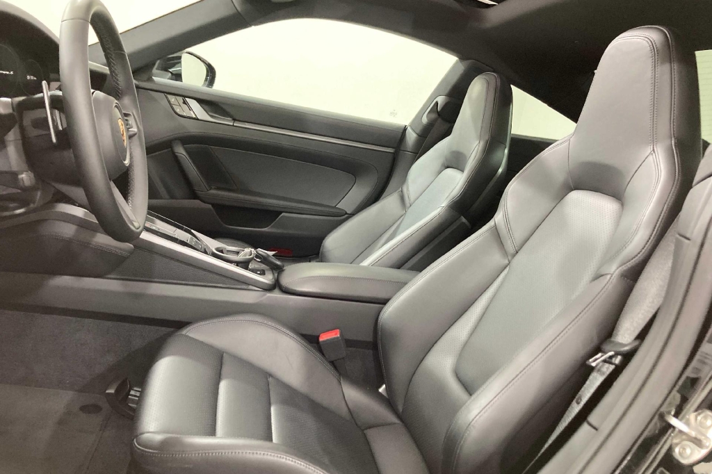 Porsche 992 2019 фото 11