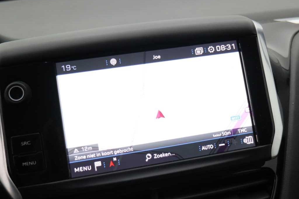 Peugeot 208 2017 photo 6