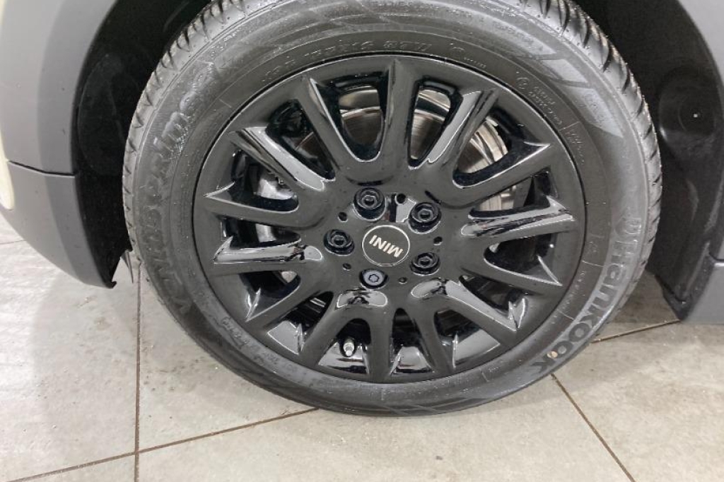 MINI Cooper Cabrio 2020 фото 4