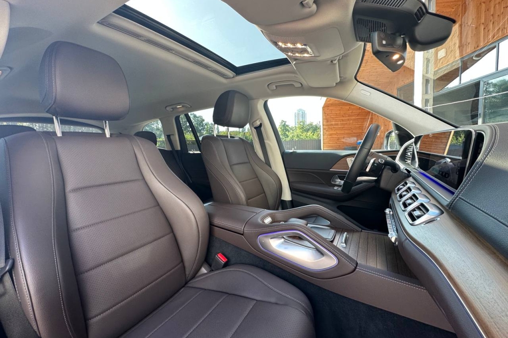 Mercedes-Benz GLS 400 4Matic AMG Package 2022 photo 13