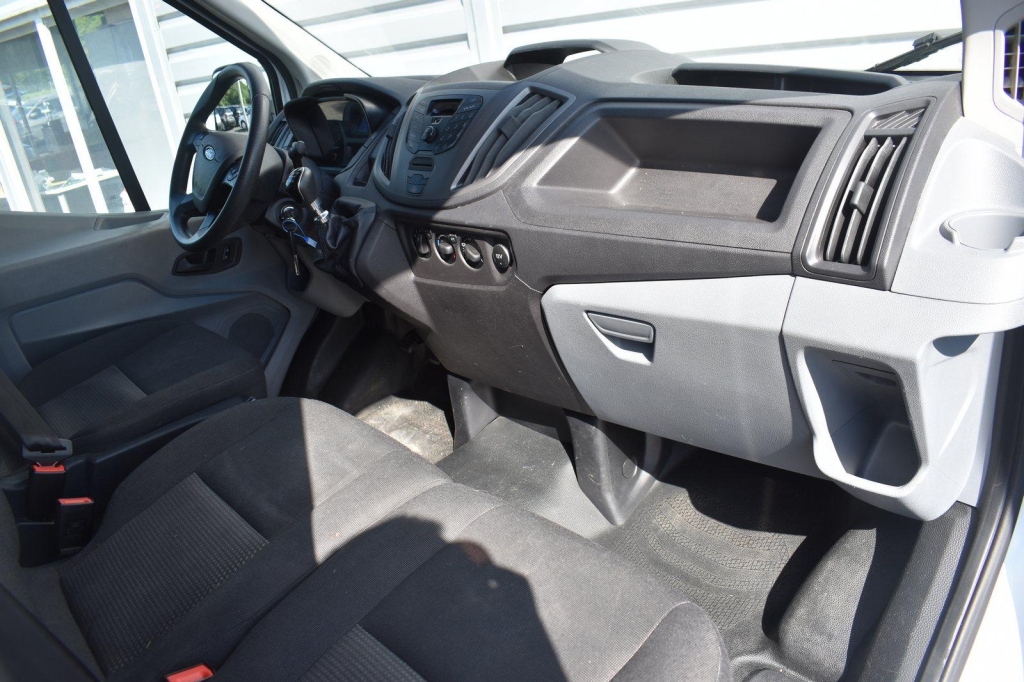 Ford Transit Koffer 2018 photo 1