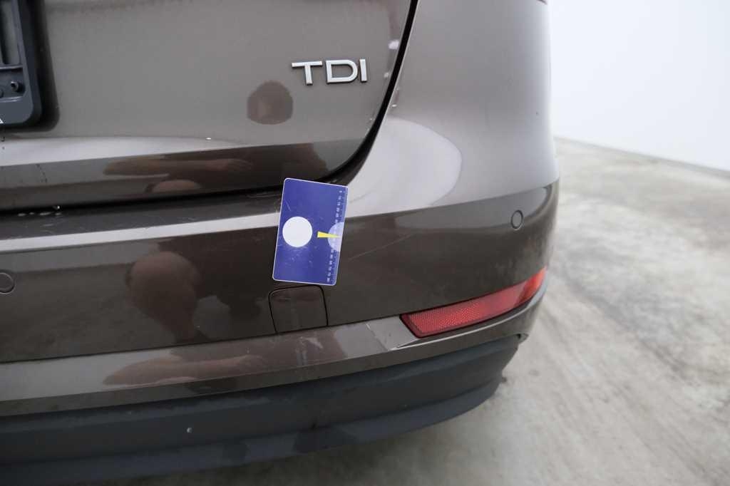 Audi A4 Avant 2016 фото 10