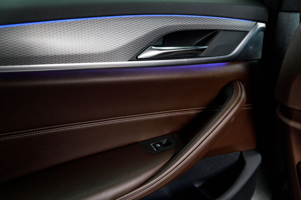 BMW 530 2017 фото 28