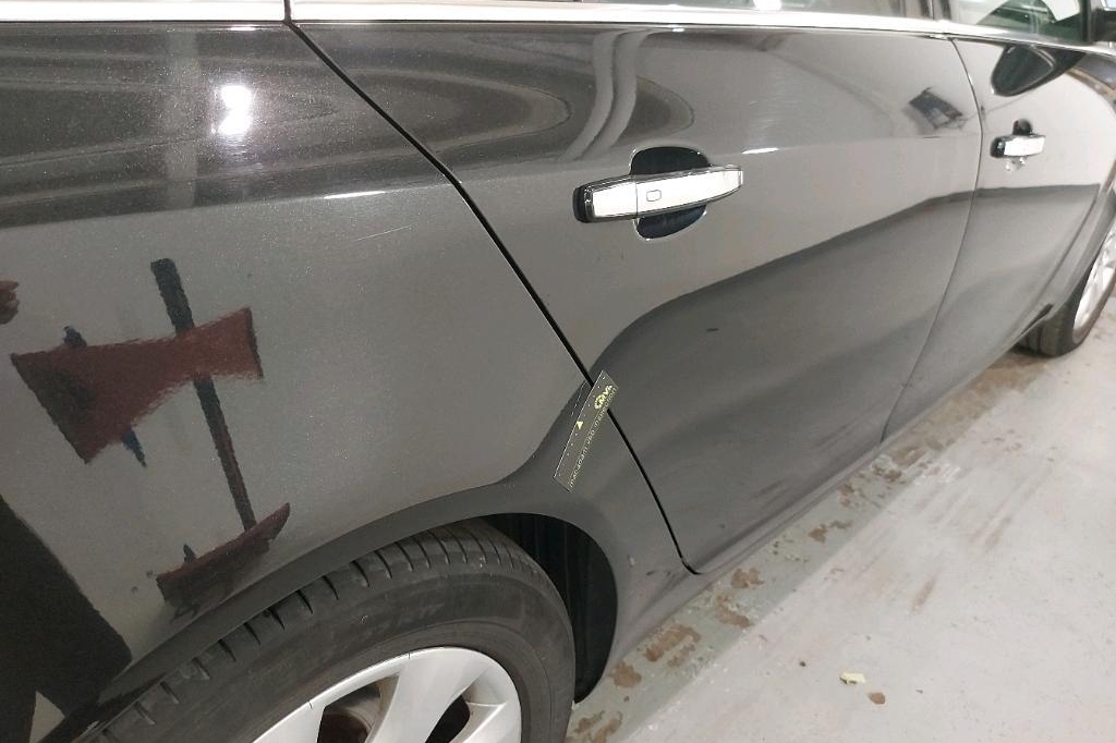 Opel Insignia Sports Tourer 2016 photo 24