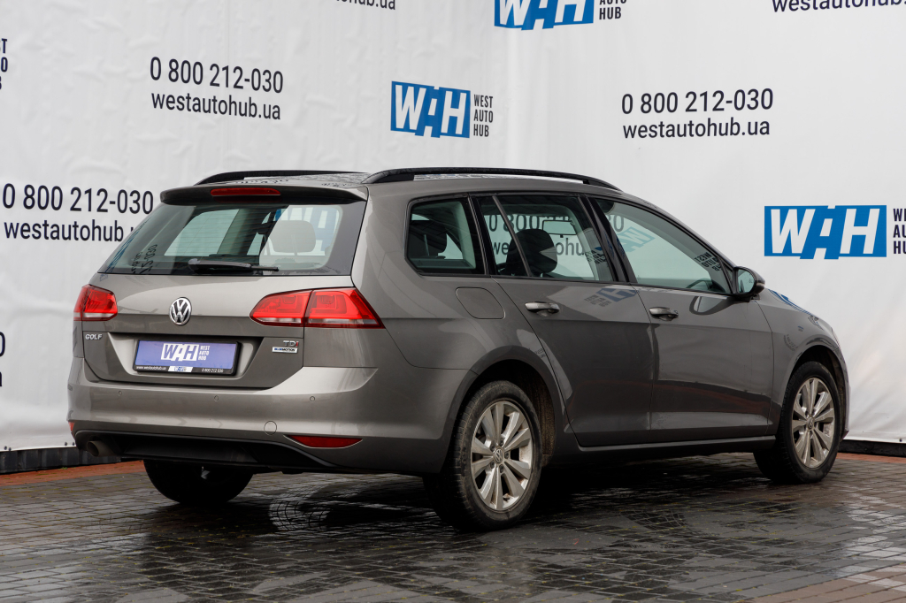 Volkswagen Golf VII photo 5