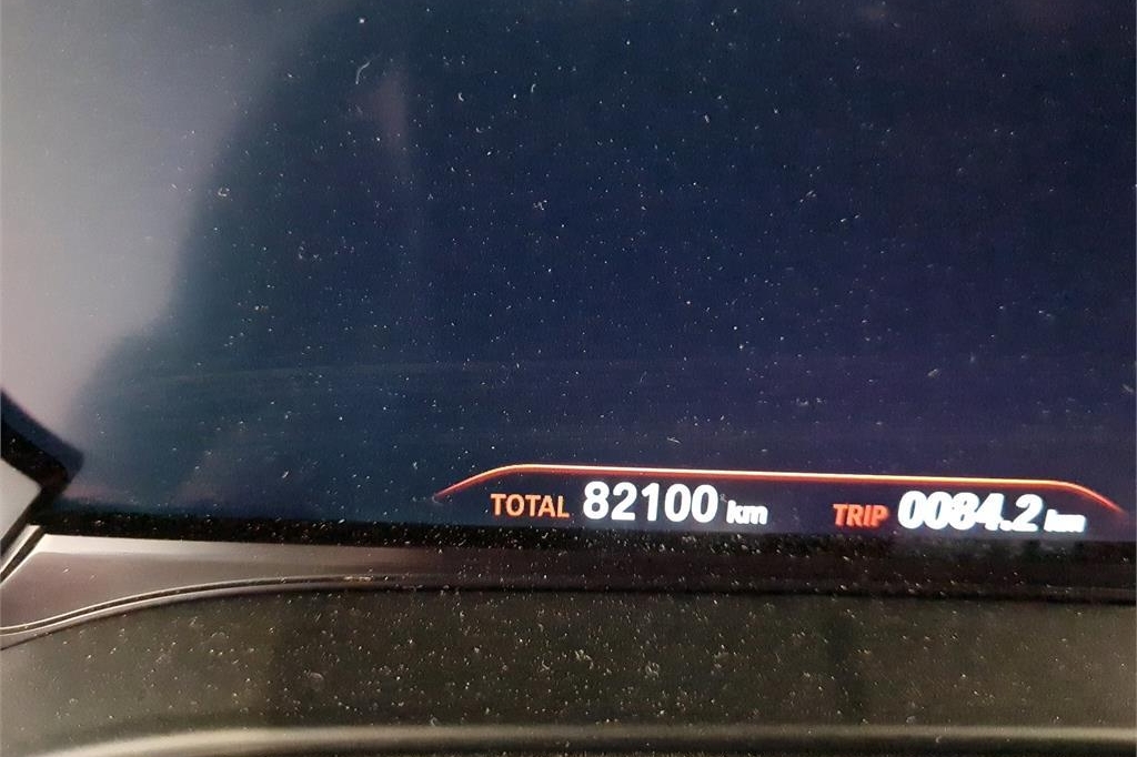 BMW 5 Series 2017 фото 7