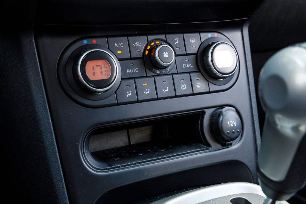 Nissan Qashqai 2011 фото 8