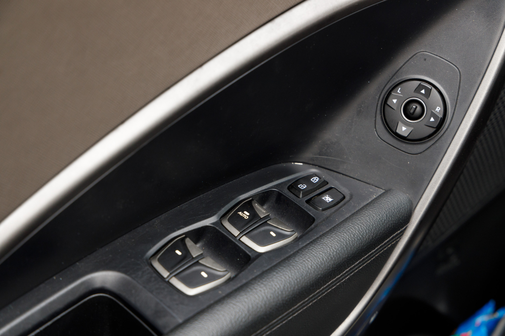 Hyundai Santa FE Sport 2014 photo 35