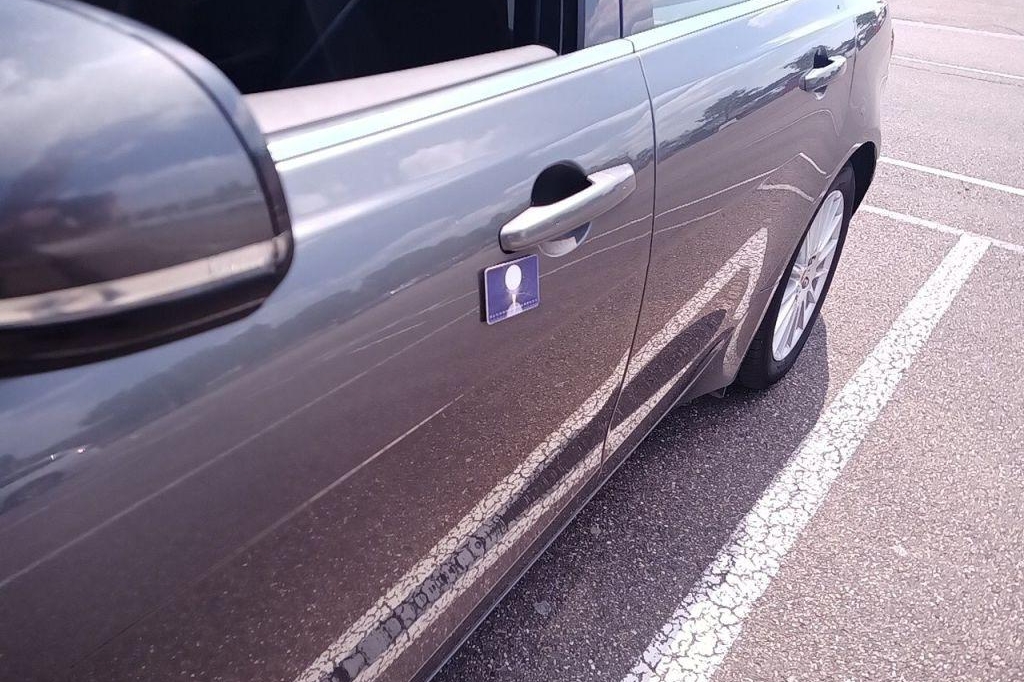 Jaguar XE 2015 photo 20