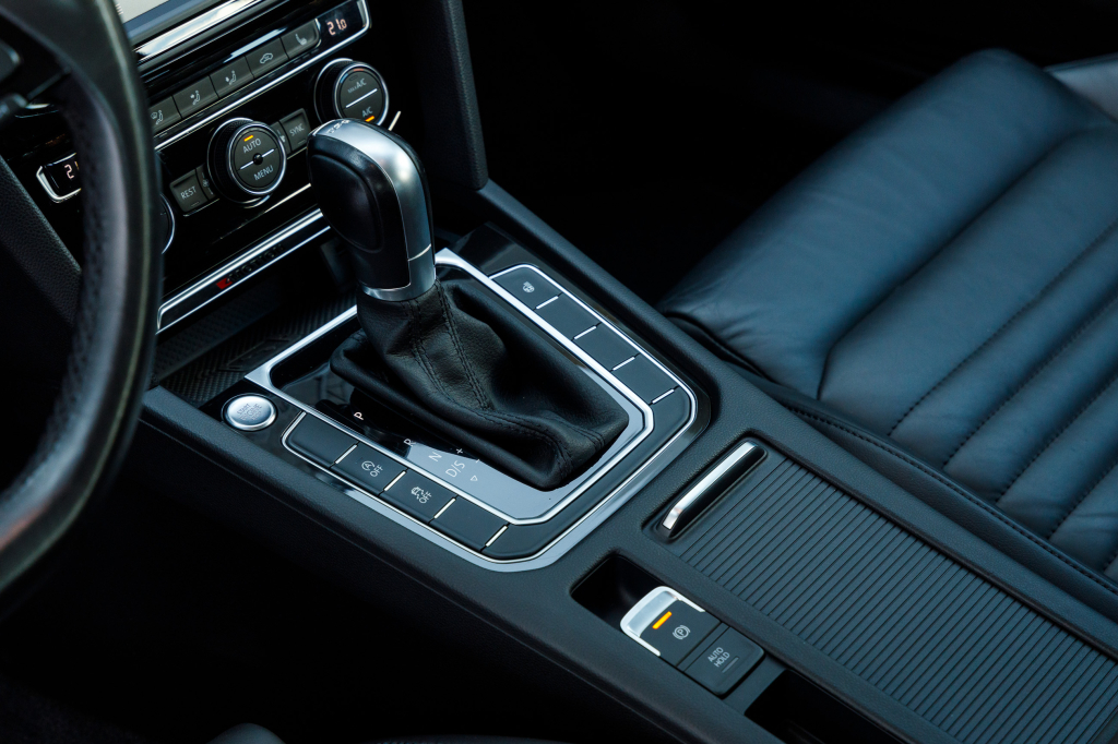 Volkswagen Passat B8 Highline 4Motion 2016 photo 10