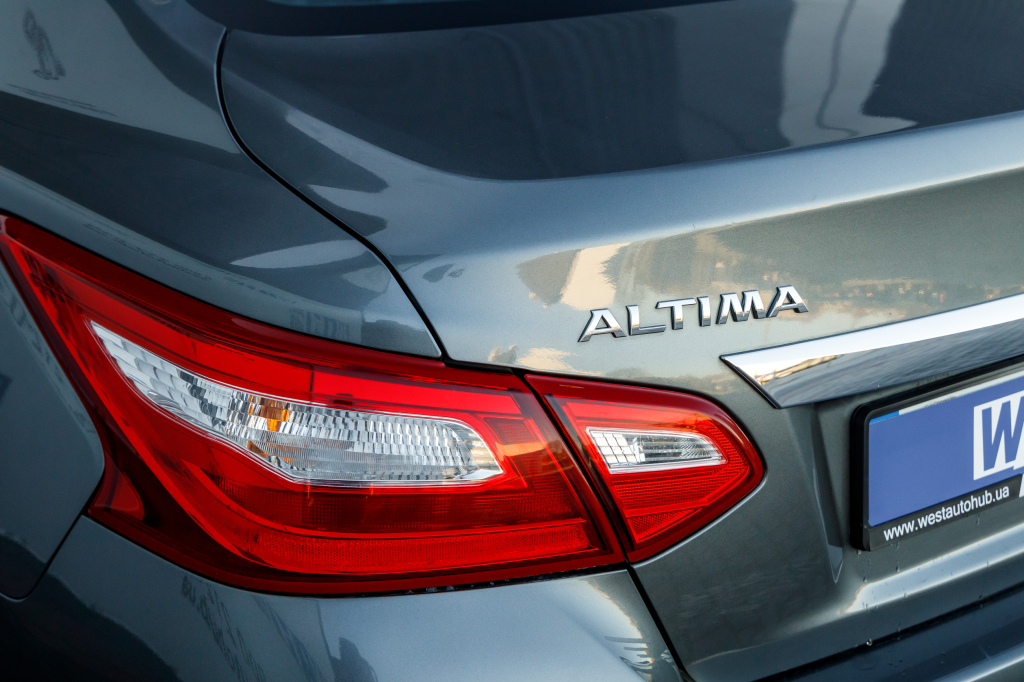 Nissan Altima 2016 photo 1