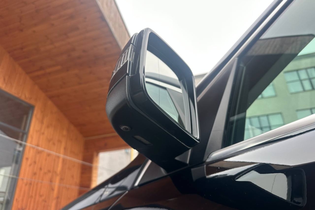 Mercedes-Benz GLS-Class 350d 2018 фото Mercedes-Benz GLS-Class 350d 2018 фото 9