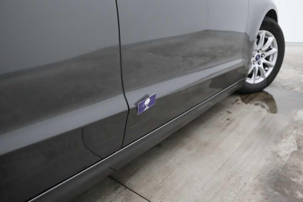 Ford Mondeo Turnier 2016 фото 47