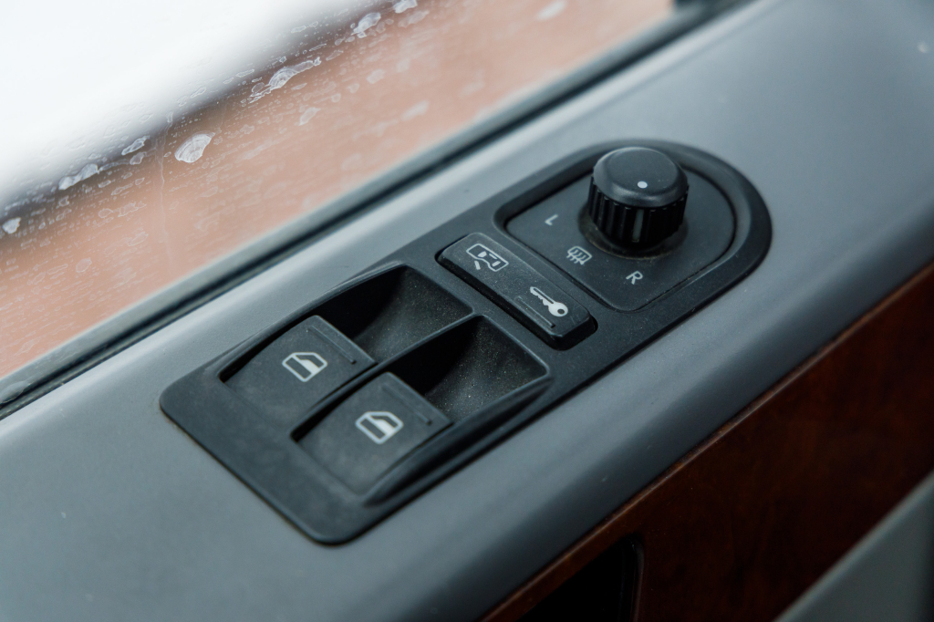 Volkswagen Multivan 2008 фото 26