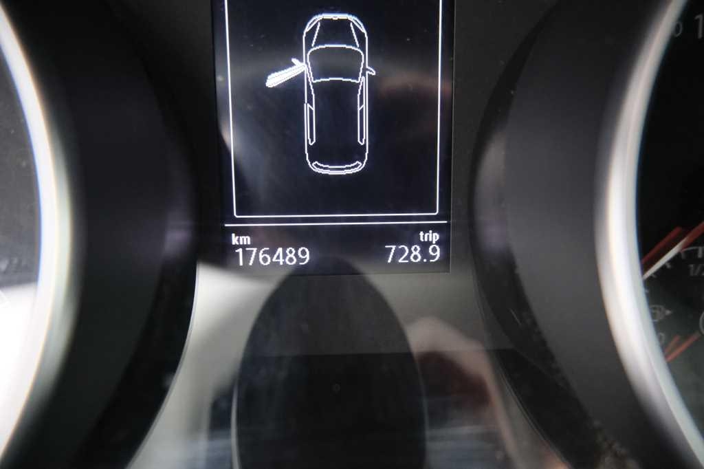 Volkswagen Golf Sportsvan 2017 photo 1