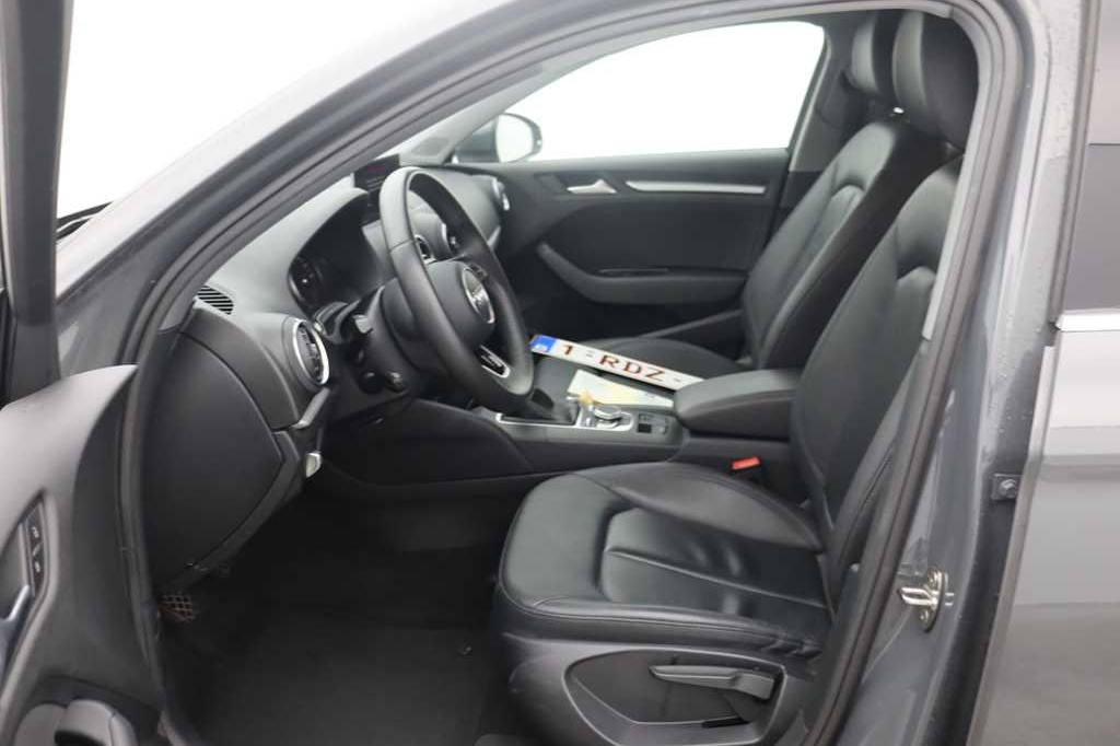 Audi A3 2016 photo 1