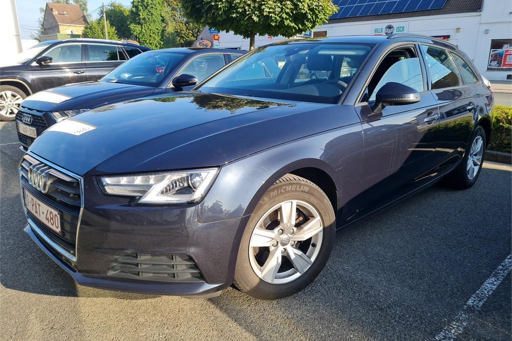 Audi A4 Avant 2016 фото 3