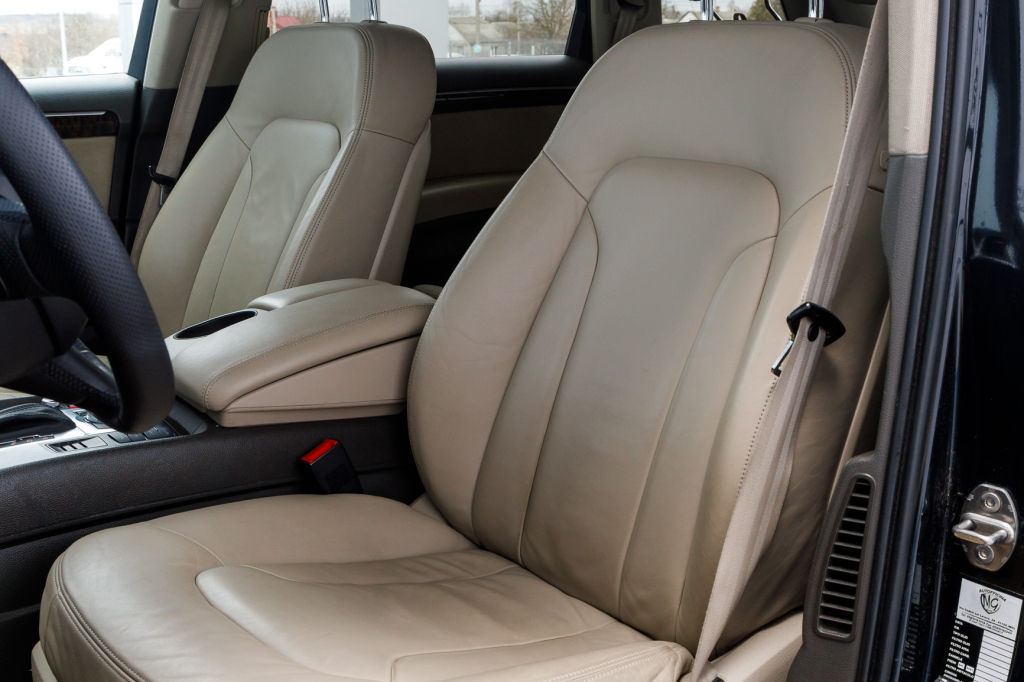 Audi Q7 SLine 2008 фото 24