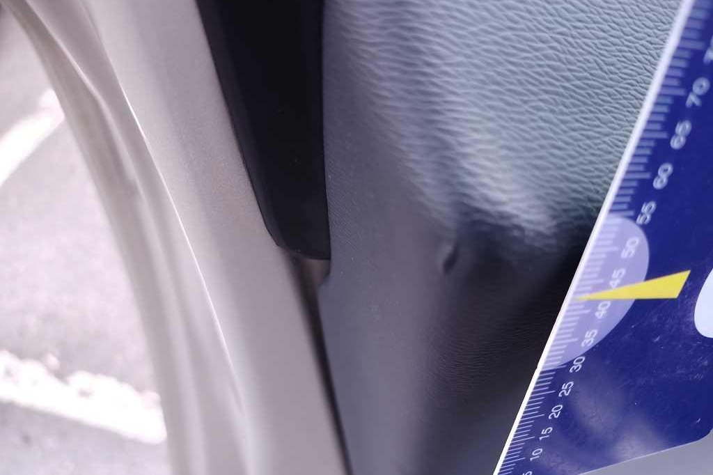 Volvo S60 2017 фото 15