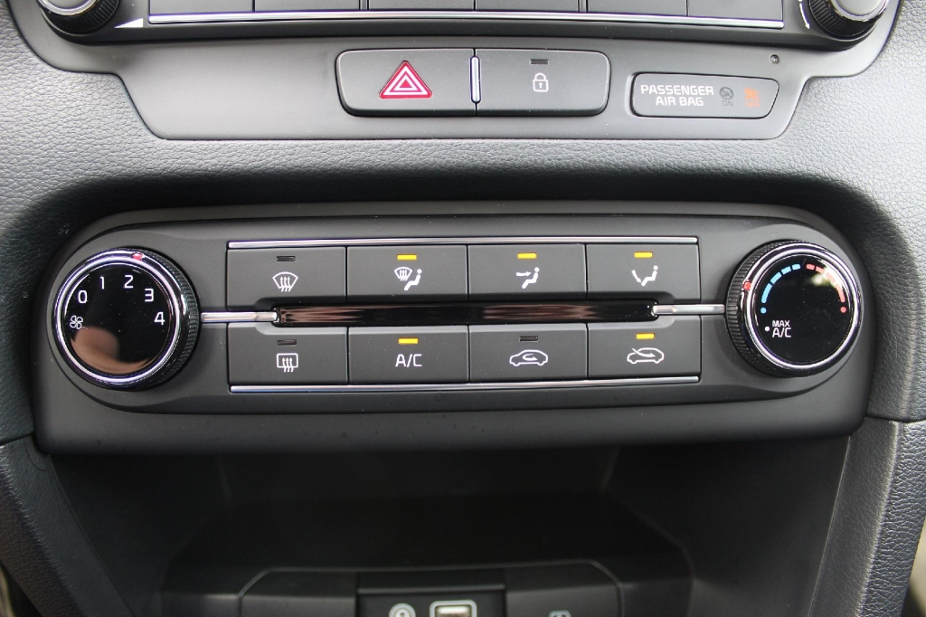 Kia Ceed 2019 photo 3