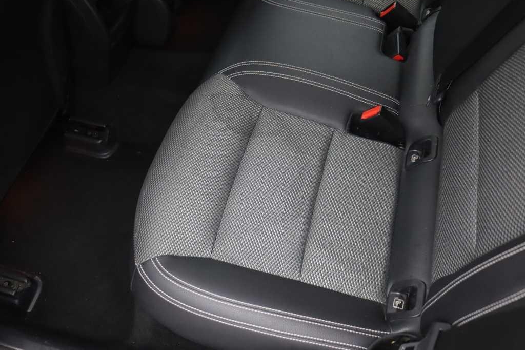 Mercedes-Benz CLA 2017 фото 13